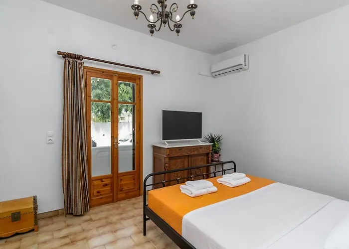 Granny's Yard * 阿达玛斯